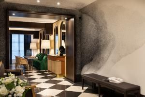 The Chess Hotel Paris
