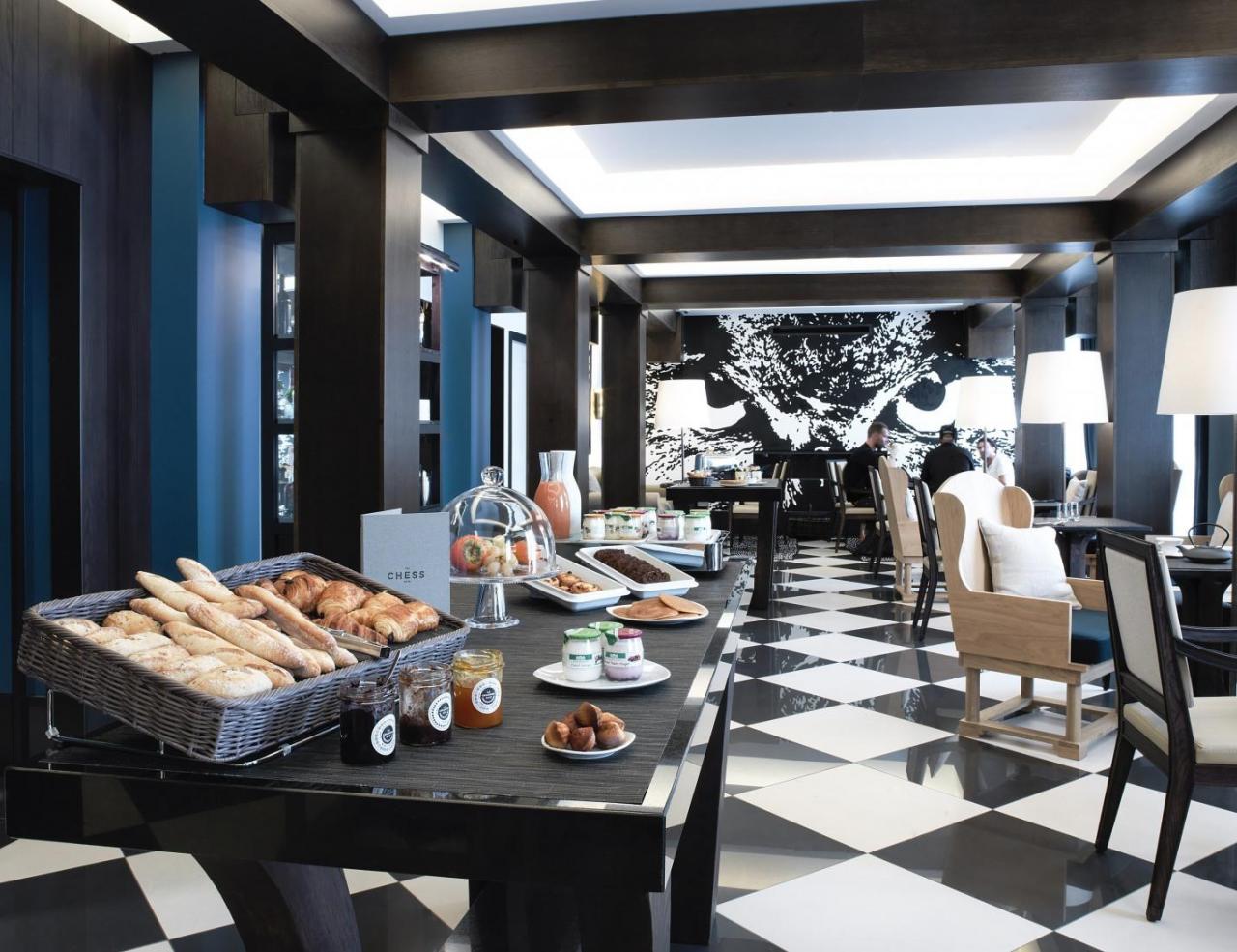 The Chess Hotel Paris