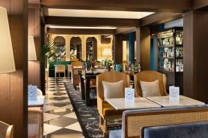 The Chess Hotel Paris