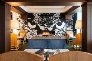 The Chess Hotel Paris