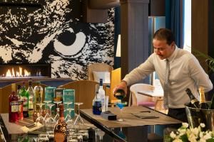 The Chess Hotel Paris