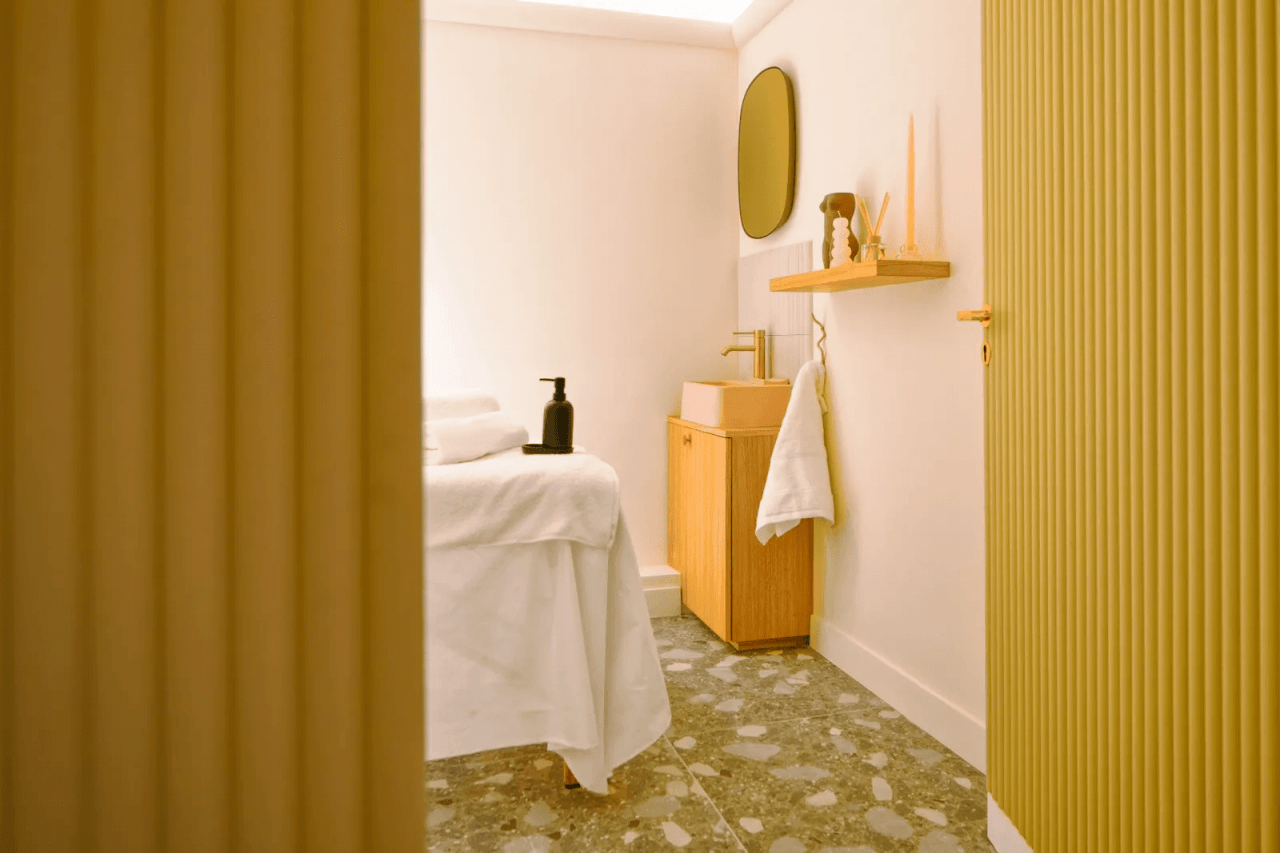 The Chess Hotel Paris
