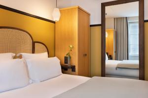 The Chess Hotel Paris