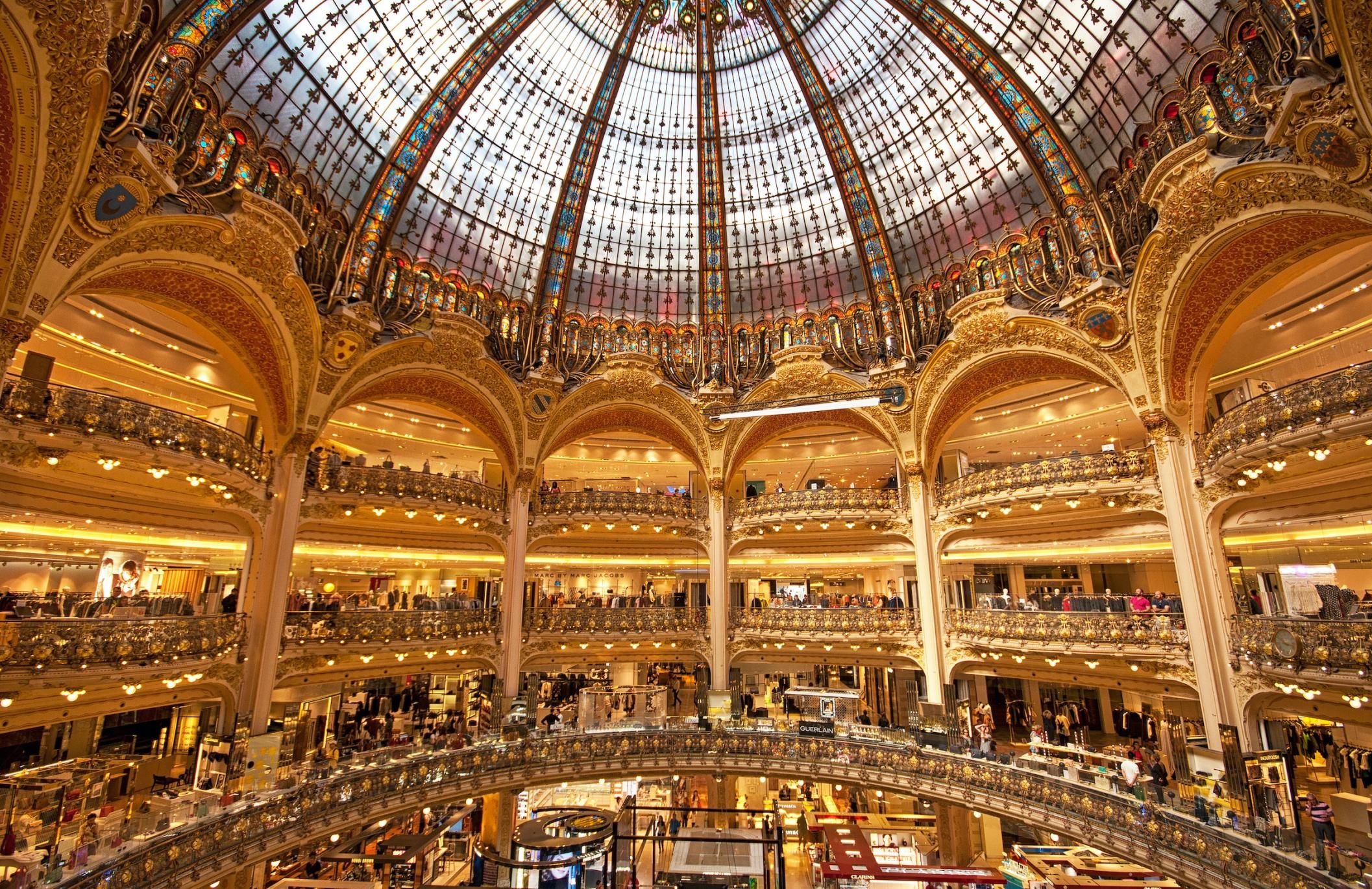 The Chess Hotel - Galeries Lafayette